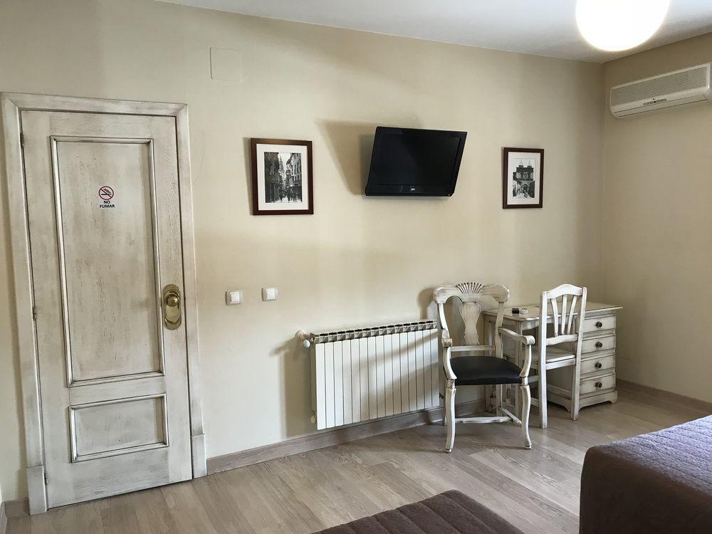 Hostal-Cafe Gutgreco Sonseca Dış mekan fotoğraf
